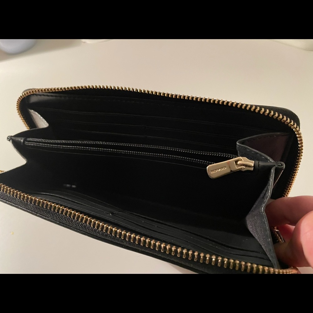 Coach Wallet - Picture 2 of 3
